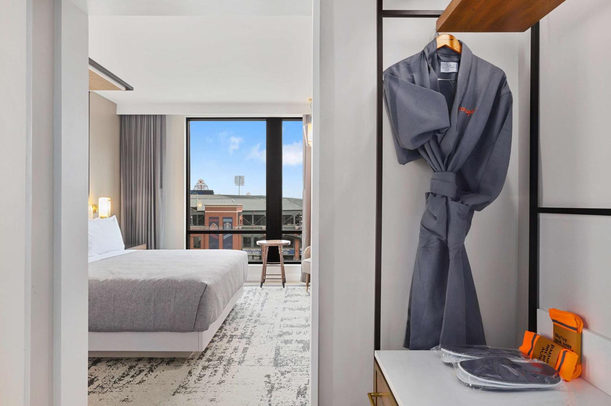 Canopy By Hilton Downtown 4*