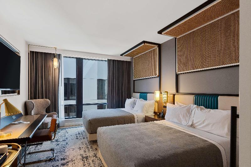 Canopy By Hilton Downtown 4*
